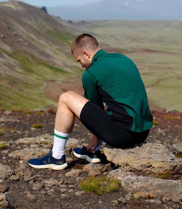 mehed Veja marlin lt v-knit null must kingad 80LZ202